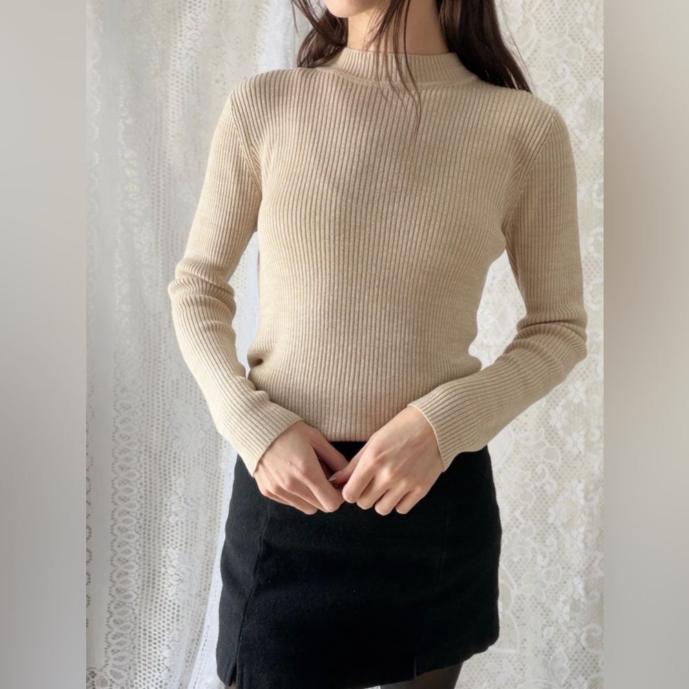 Vintage 90s Ribbed Mock Neck Sweater Sag Harbor Beige - Picture 2 of 12